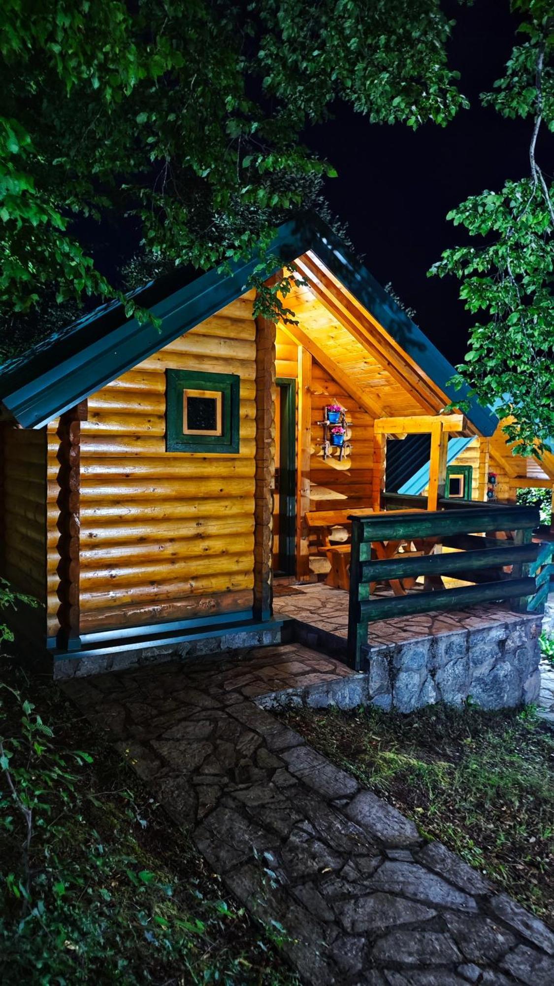 Kozak Apartments & Restaurant Мойковац Экстерьер фото