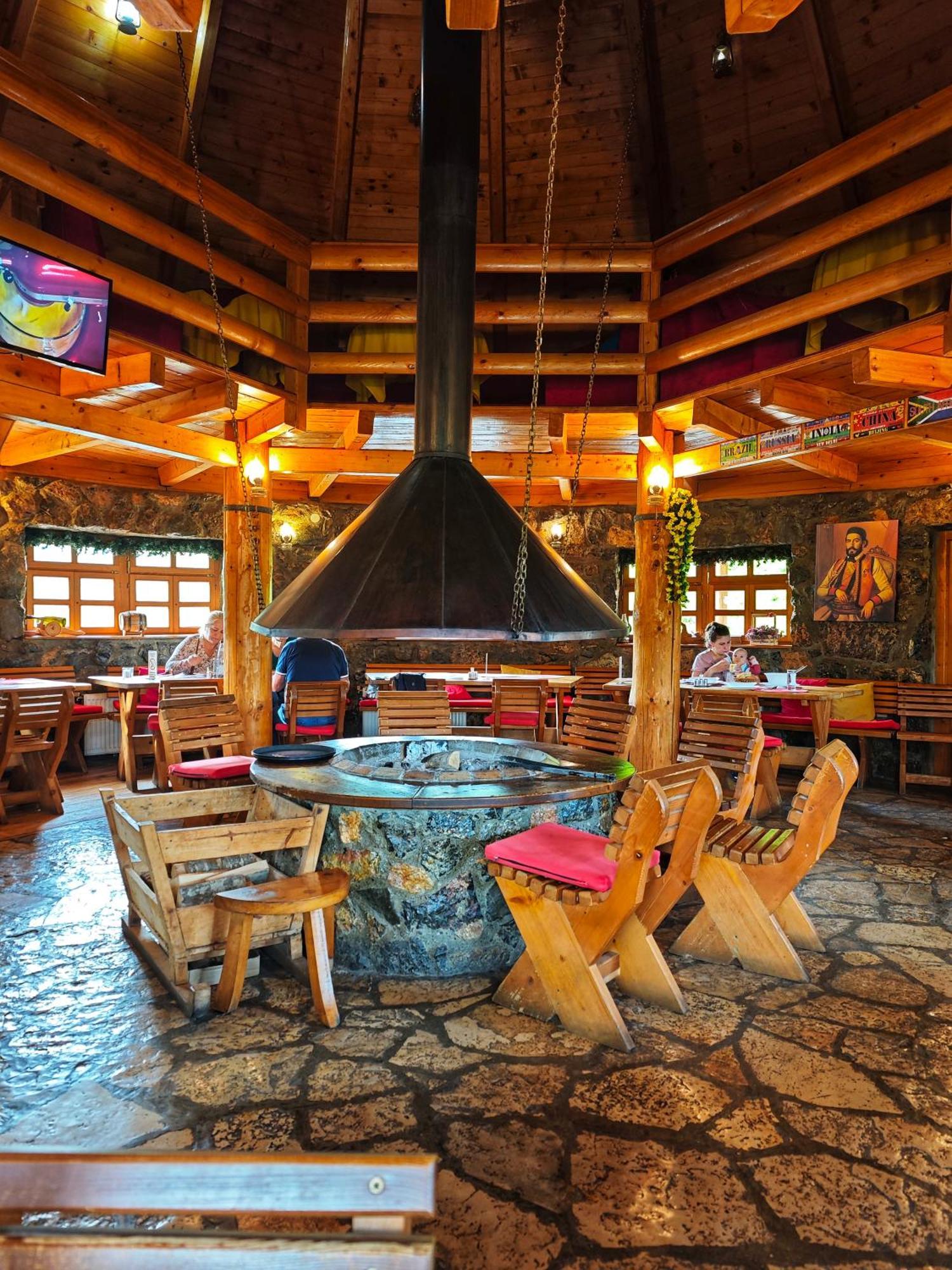 Kozak Apartments & Restaurant Мойковац Экстерьер фото